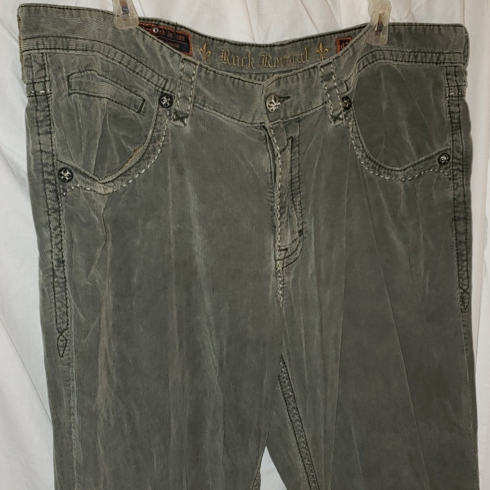 Rock Revival size 42/32